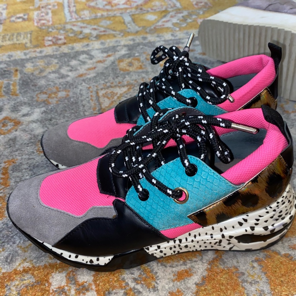 Steve Madden Cliff Animal Sneakers